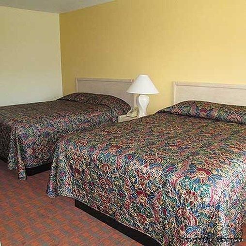 Valley Oaks Inn Woodland Extérieur photo